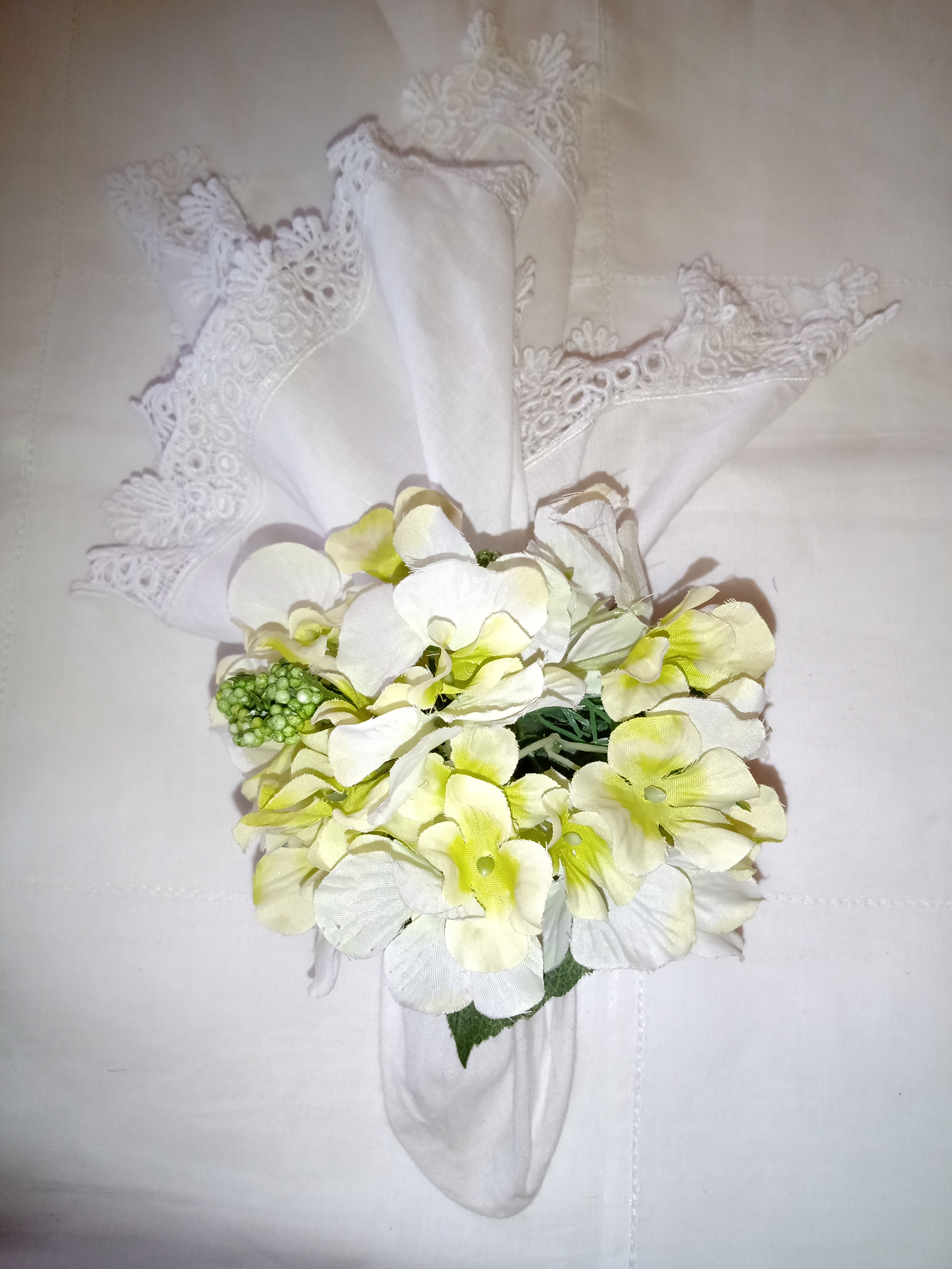 PORTA GUARDANAPO PEONEA BRANCA